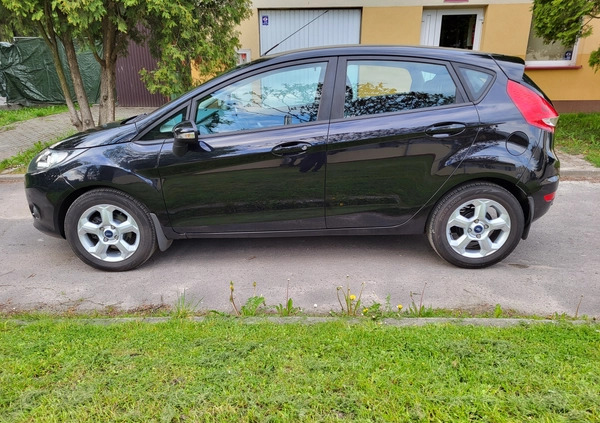 Ford Fiesta cena 18700 przebieg: 192600, rok produkcji 2009 z Rzeszów małe 137